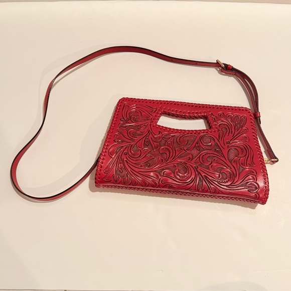 RARE Shazel Red Hand-Tooled Leather Cutout Handel Handbag Crossbody Clutch Bag - Picture 3 of 12